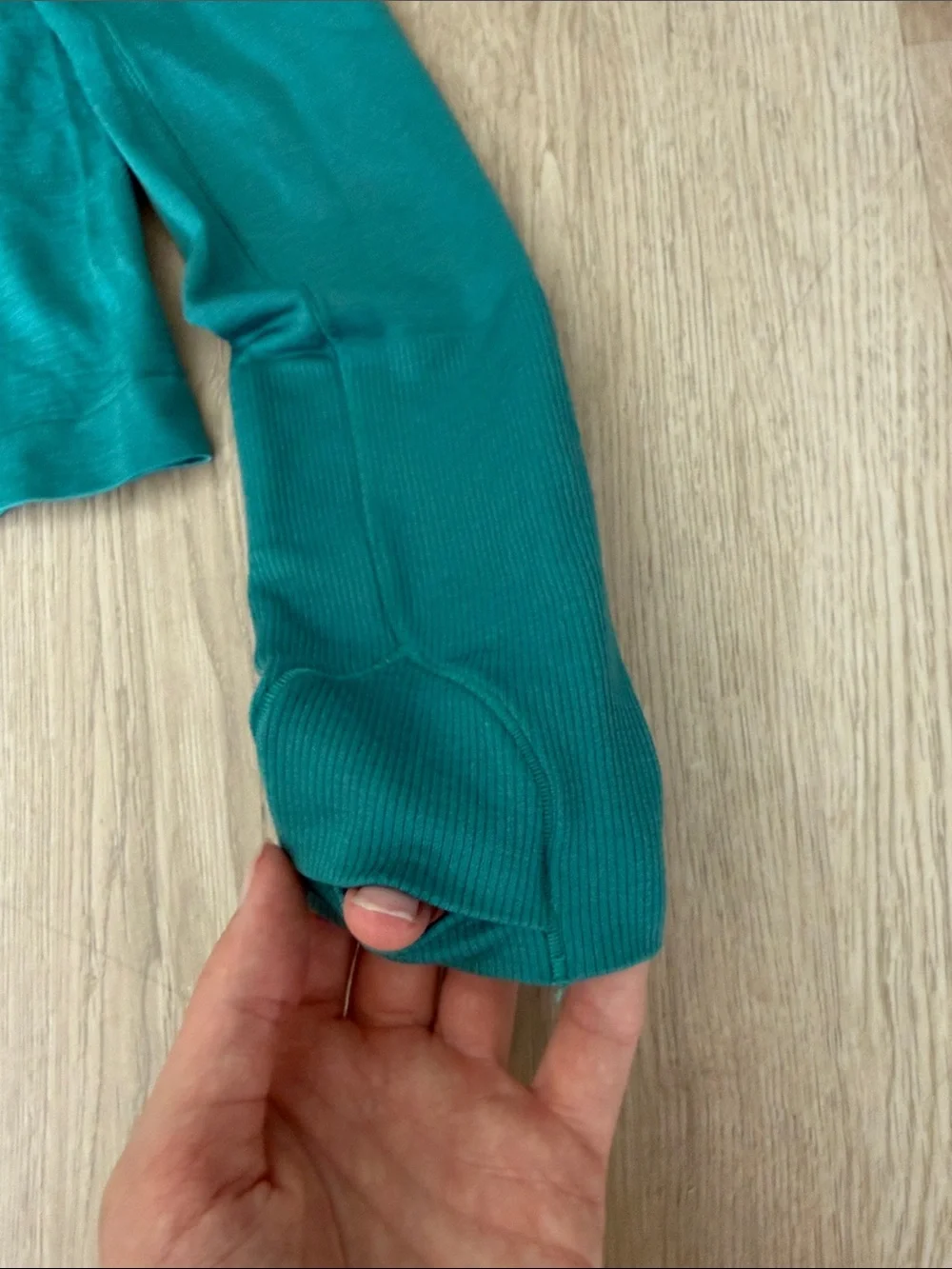 lululemon athletica excellent only